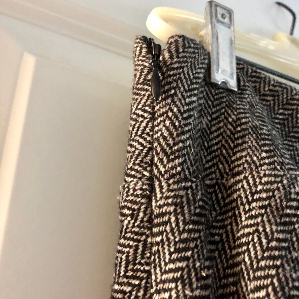 Tweed Skirt with Layered Ruffles - Picture 3 of 5